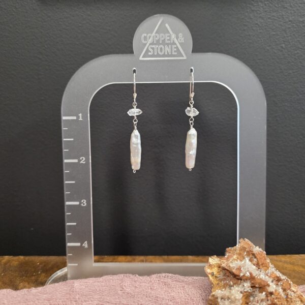 Biwa Pearl Dangles - Image 2