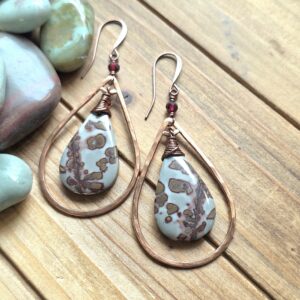 Framed & Fabulous - Chohua Jasper