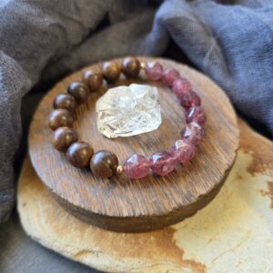 Strawberry Quartz & Black Rosewood Stretch Bracelet - 7"