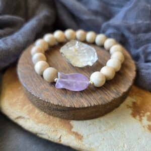Amethyst Fish & Sandalwood Bracelet - 7"