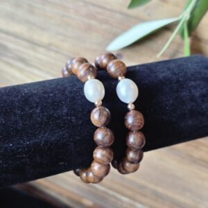 Pearl & Rosewood Stretch Bracelet